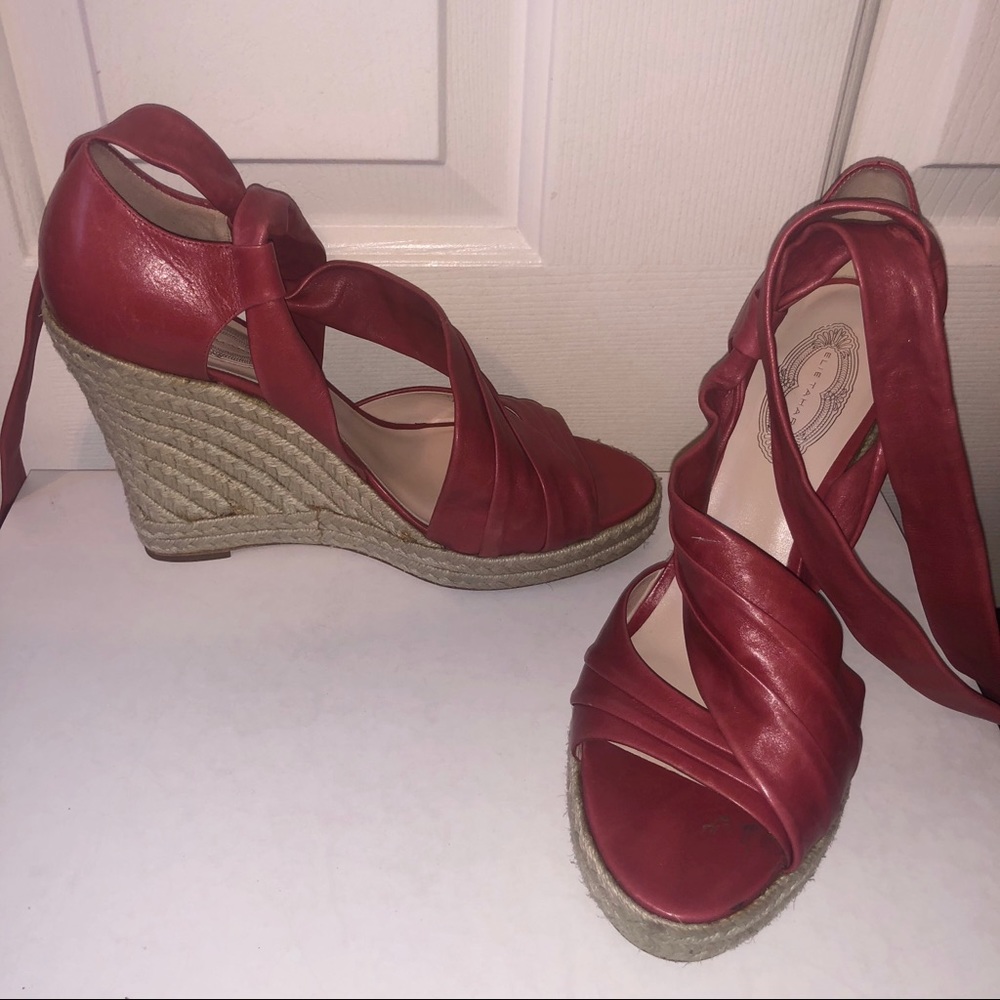 ELIE TAHARI Leather Platform Wedge